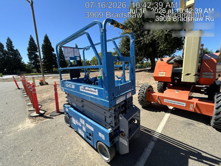 2019 Genie GS-1930 Half Height Swing Gate, 800W Inverter