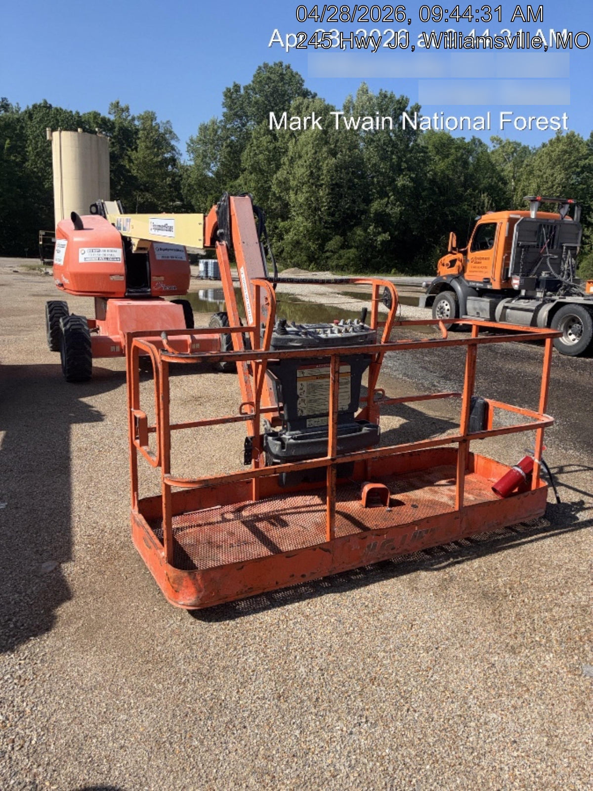 2019 JLG 460SJ