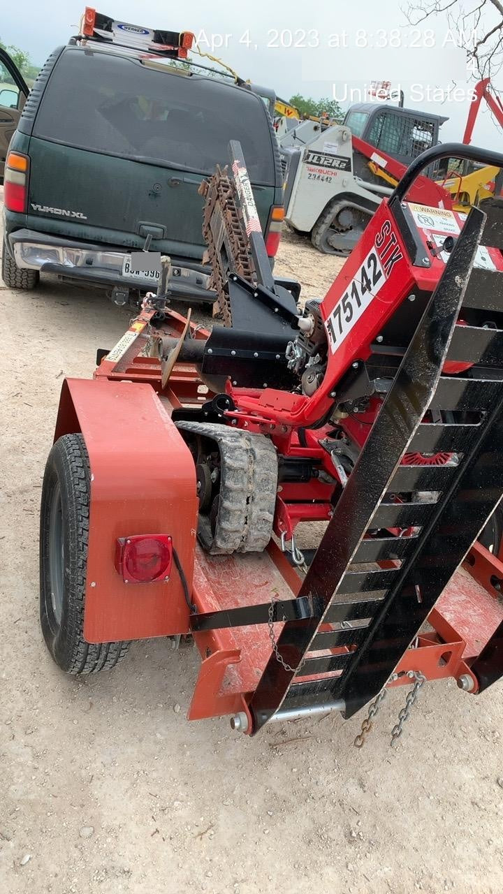 2019 DITCH WITCH S3C