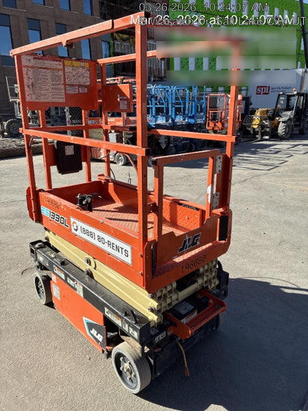 2021 JLG ES1330L