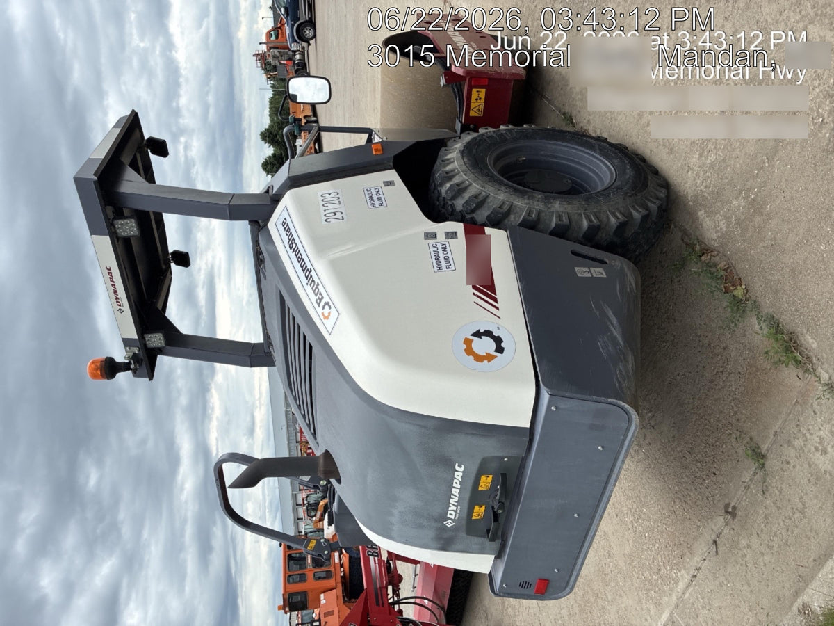 2023 DYNAPAC CA1300D
