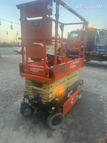 2025 JLG ES1932