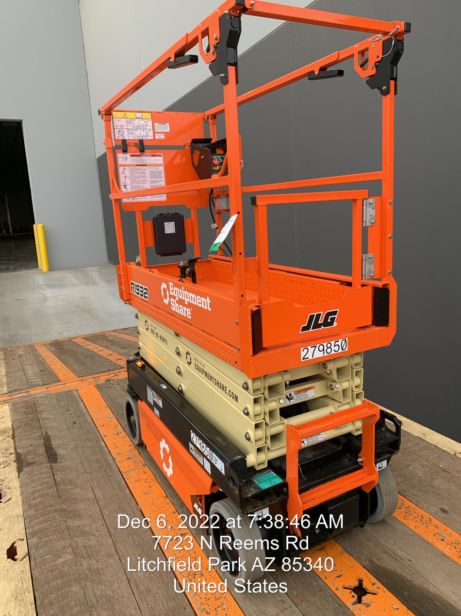 2022 JLG R1932