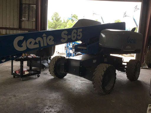 2017 GENIE S-65