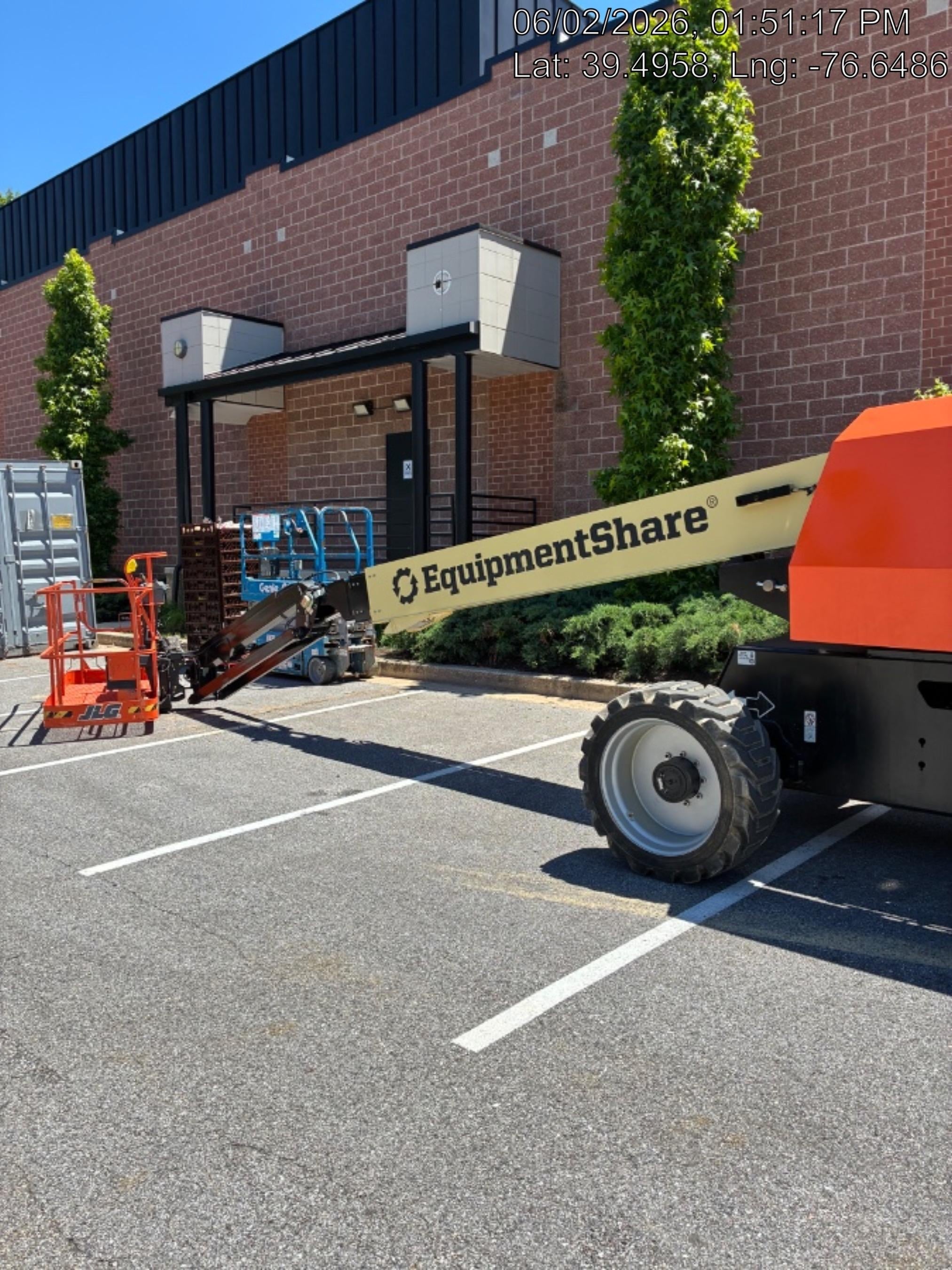 2025 JLG 660SJ