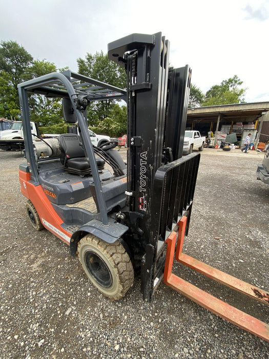 2022 TOYOTA 50-8FGU25