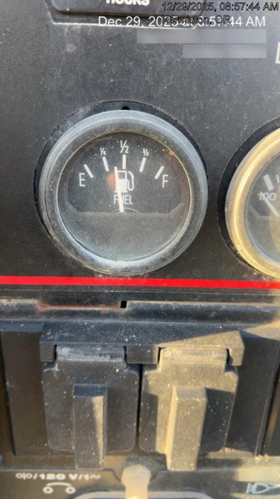 2021 Lincoln Electric Vantage 322 Vantage 322 Ready Pak 3 w/ Decals, ORANGE (includes trailer, cable rack, fender light kit) NO Telematics