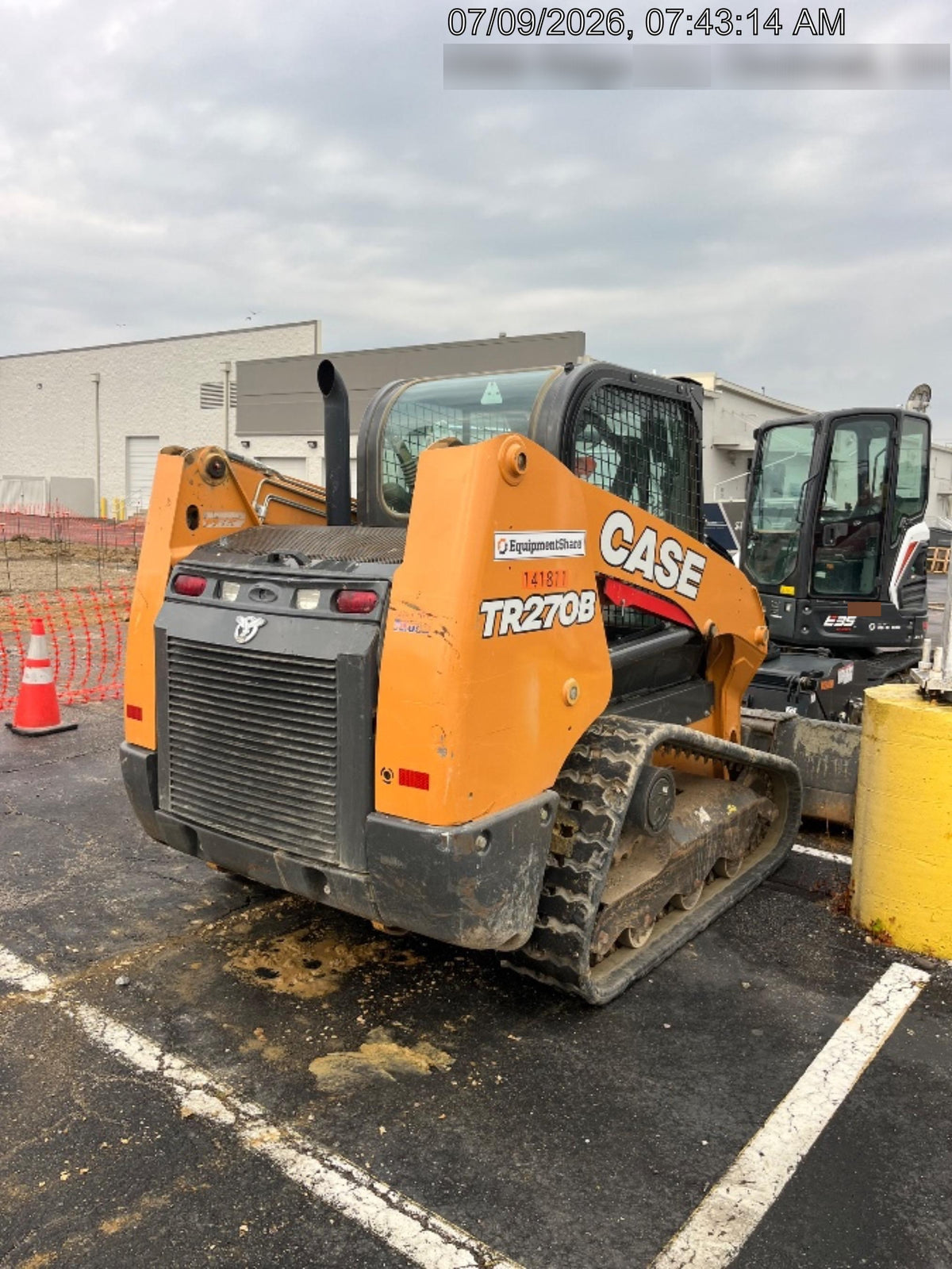 2021 CASE TR270B