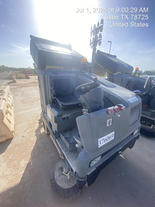 2024 KARCHER B 300 R