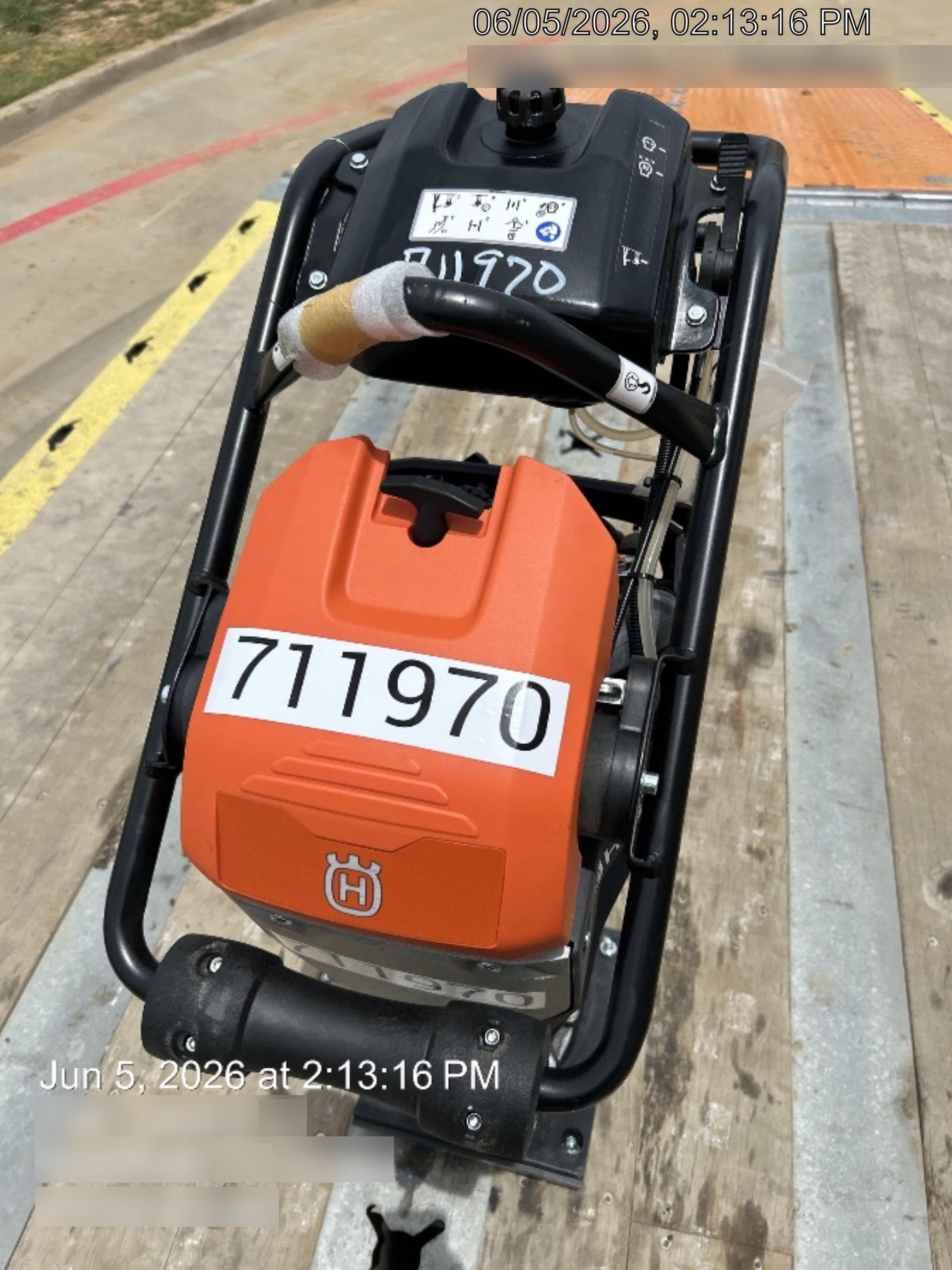 2026 HUSQVARNA LT6005