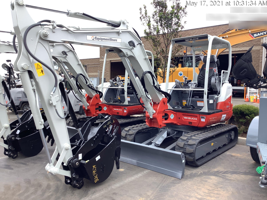 2021 TAKEUCHI TB250-2