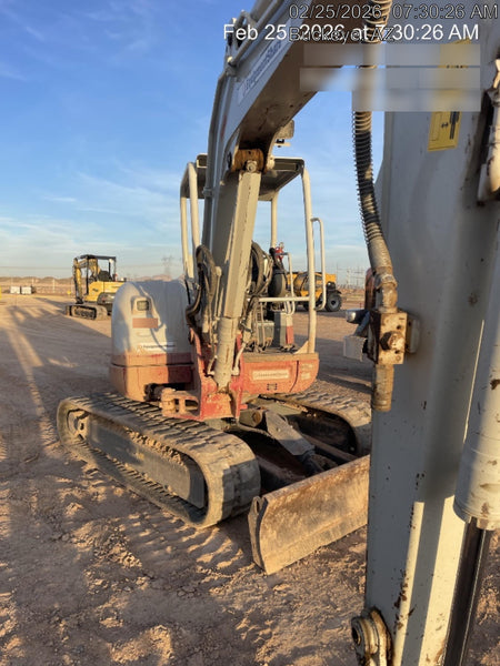 2021 TAKEUCHI TB250-2