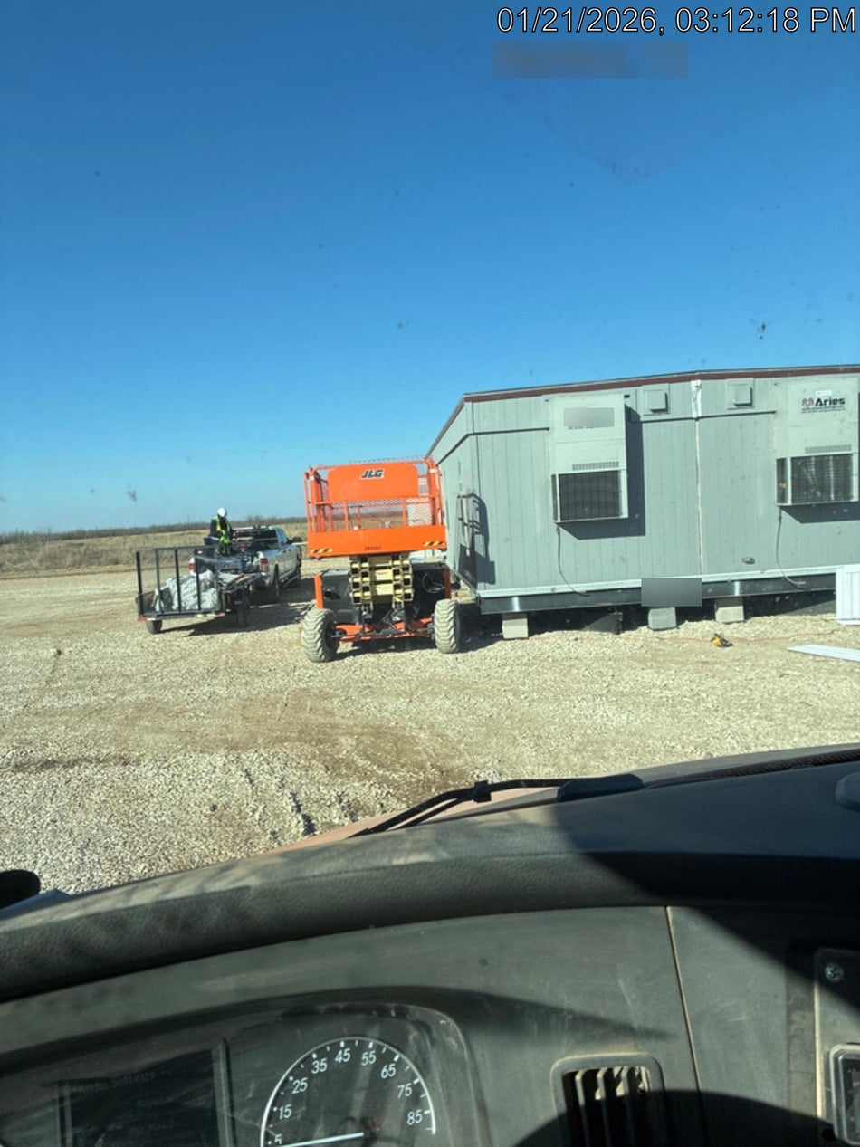 2022 JLG 4394RT