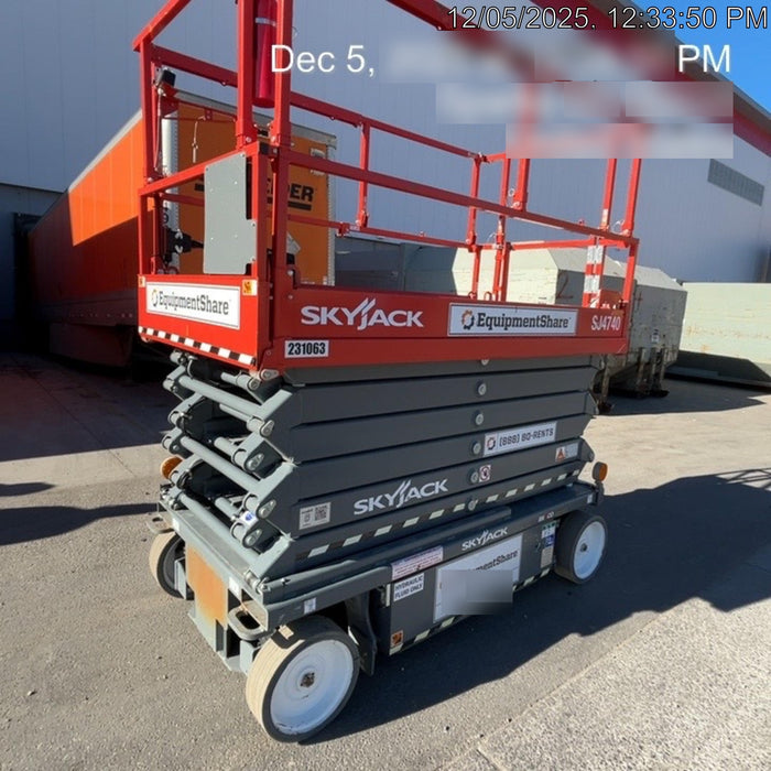 2022 SKYJACK SJ4740