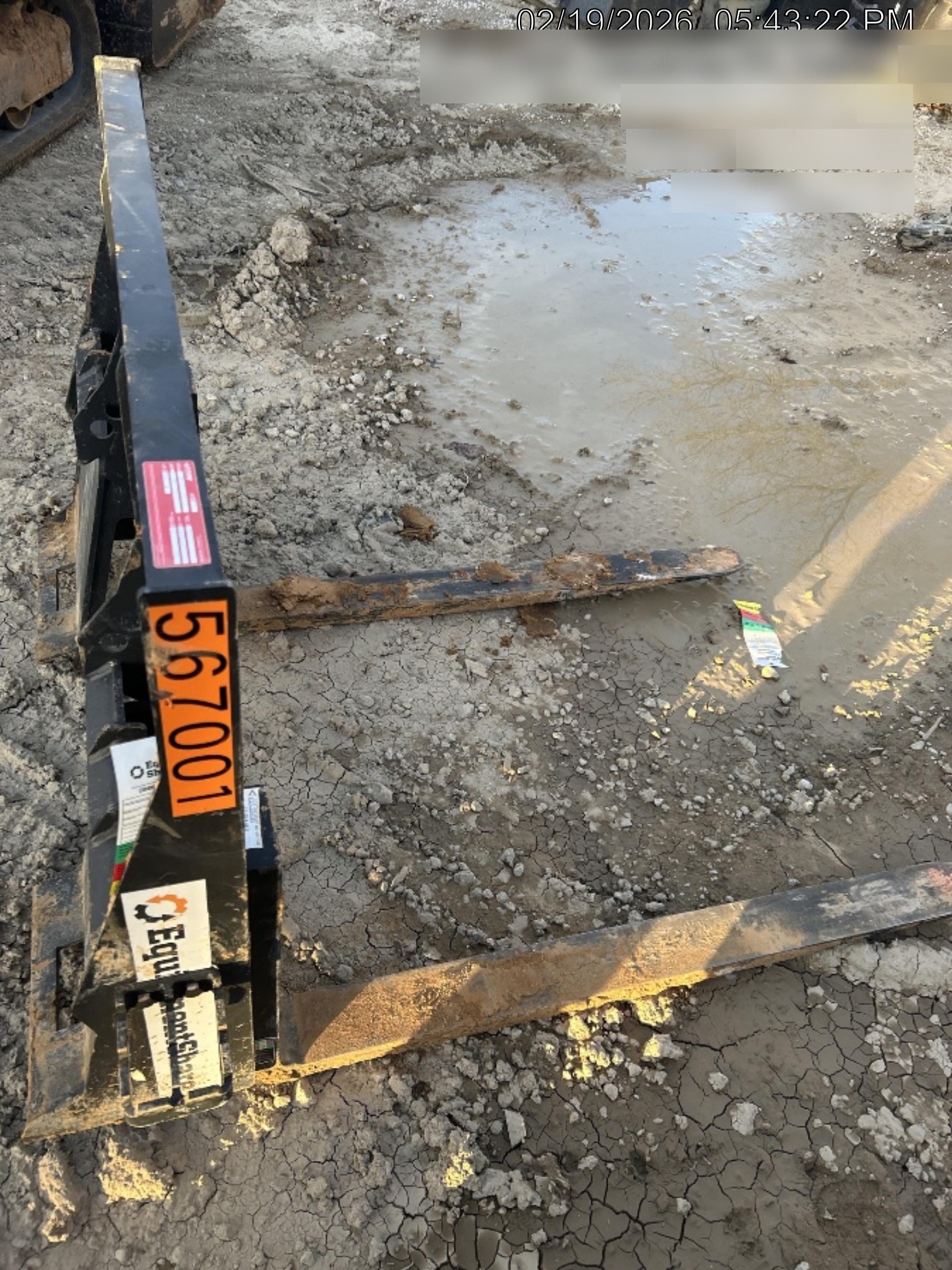 2025 ARROW MATERIAL HANDLING 48" Pallet Forks - Arrow