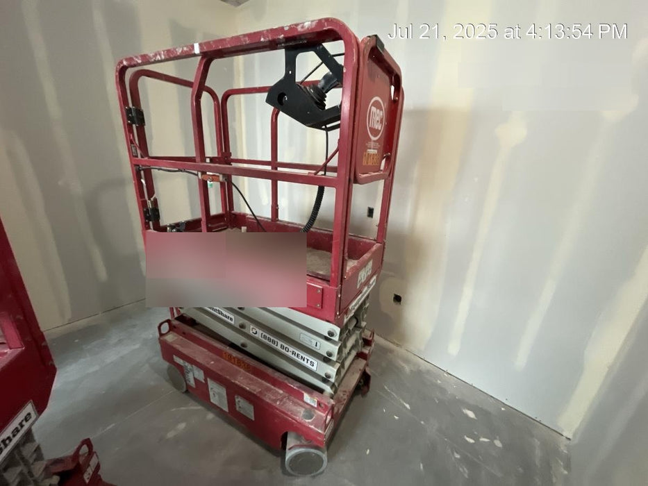 2020 MEC 1330SE Solid NM Tires, Steel Swing out Doors, LCS, Beacon, 900W Invertor