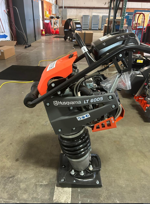 2025 HUSQVARNA LT6005