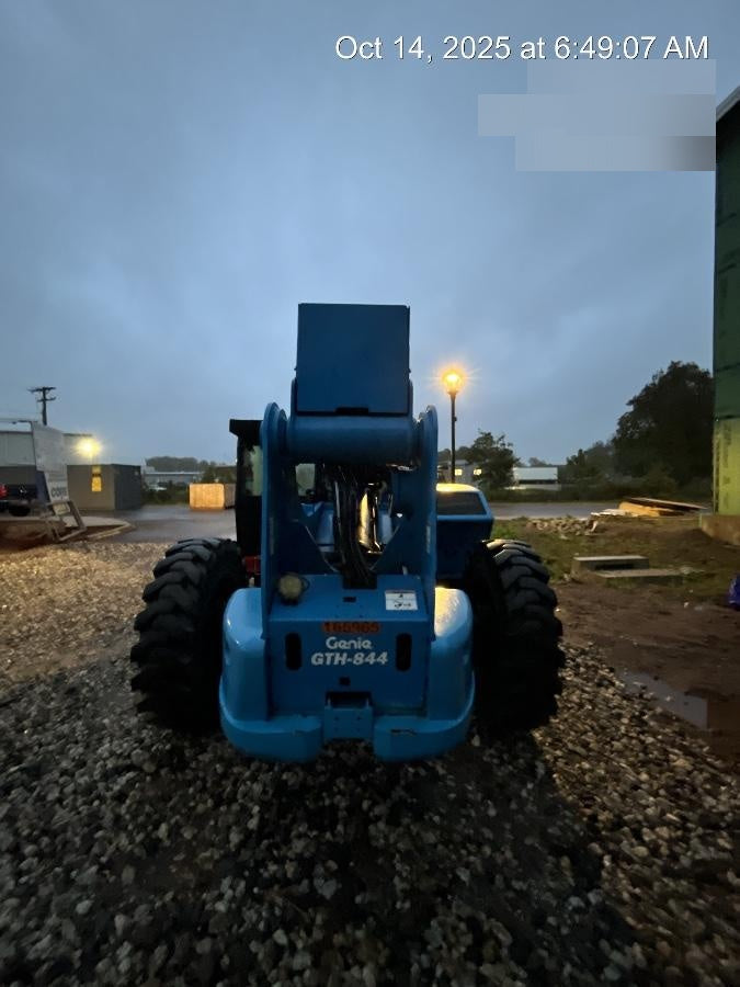 2021 GENIE GTH-844