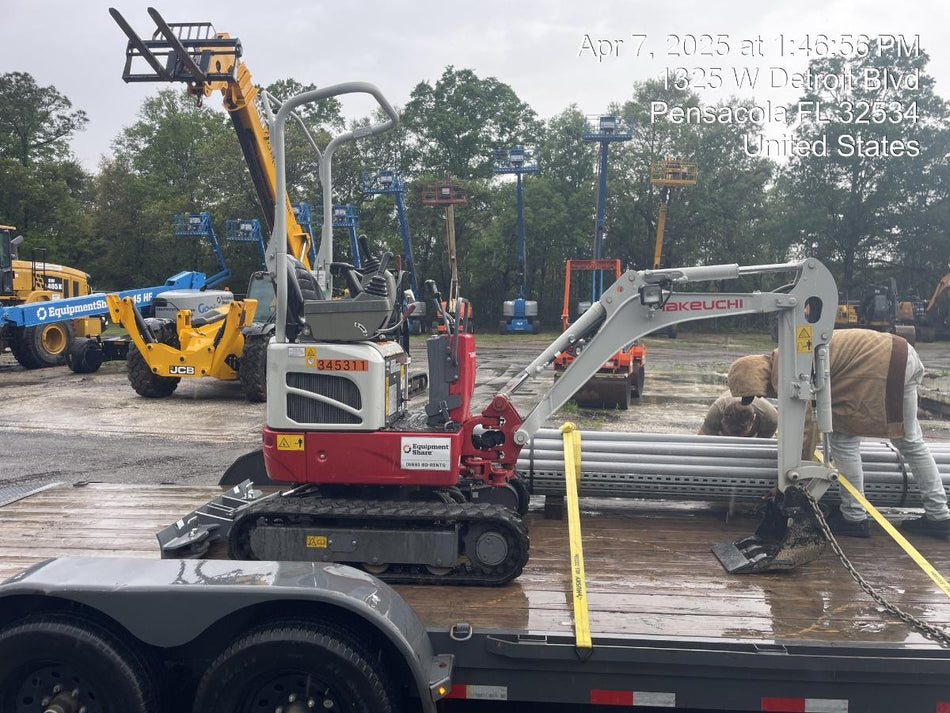2023 TAKEUCHI TB210R
