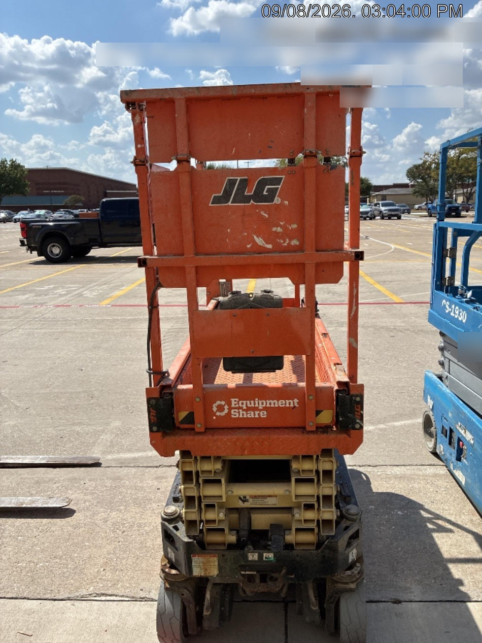 2022 JLG ES1932