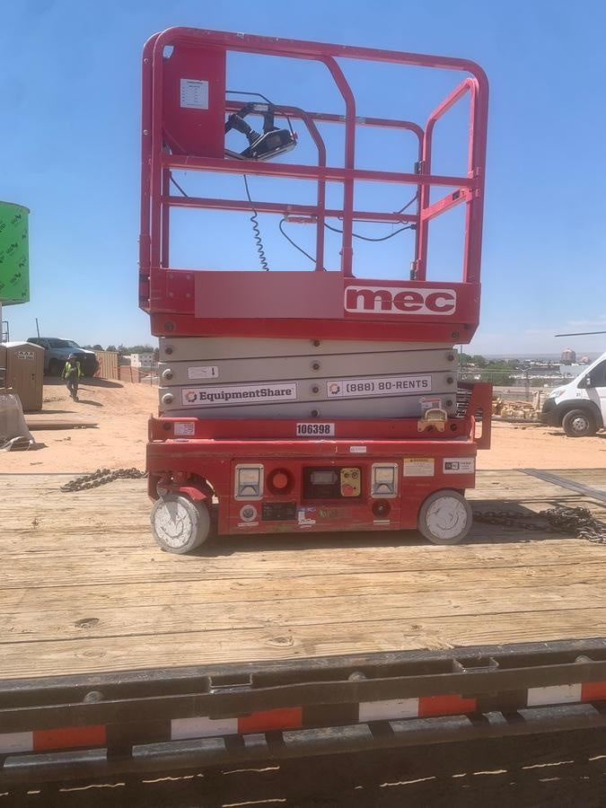 2020 MEC 1330SE Solid NM Tires, Steel Swing out Doors, LCS, Beacon, 900W Inverter