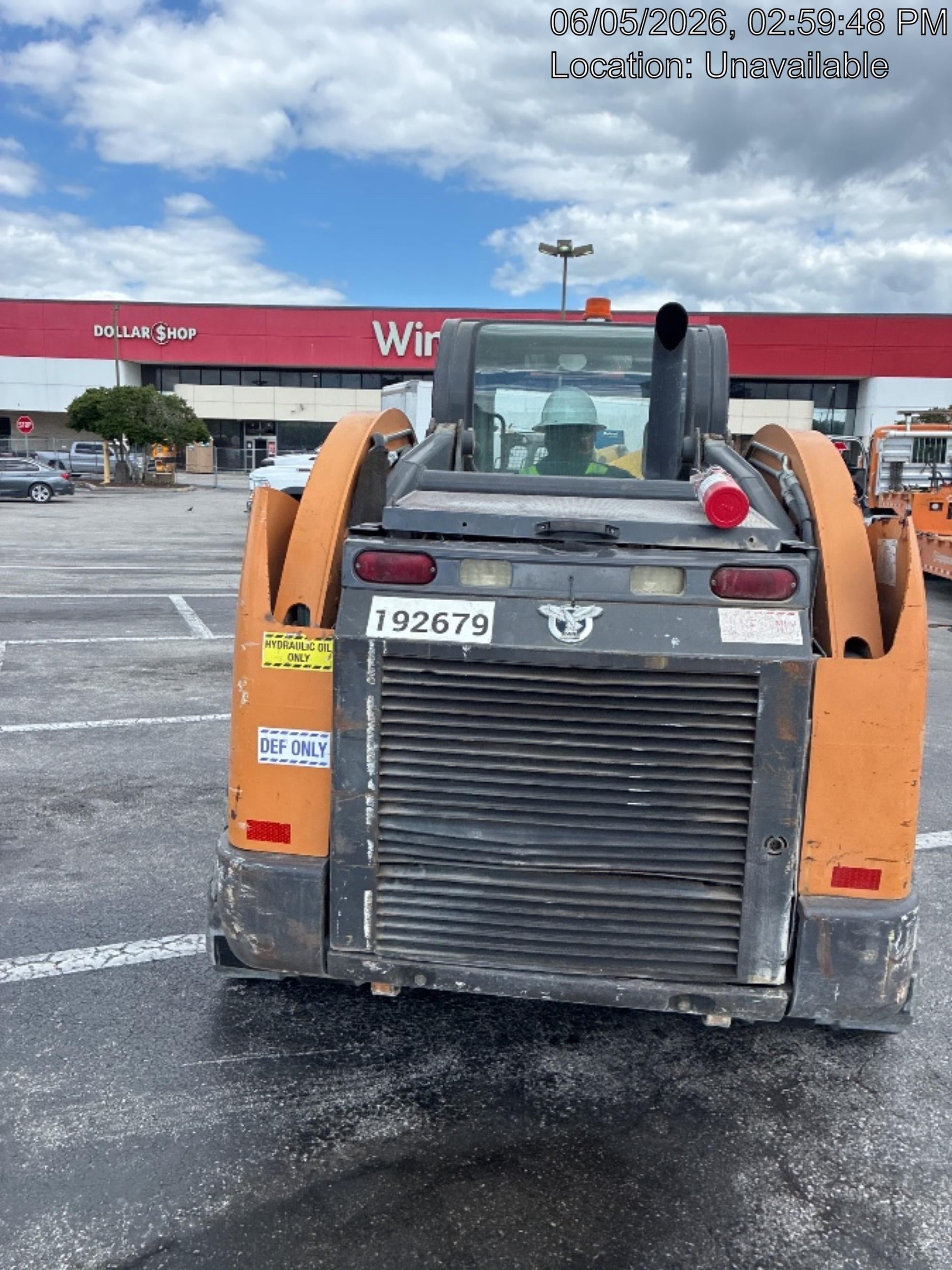 2018 CASE TV380