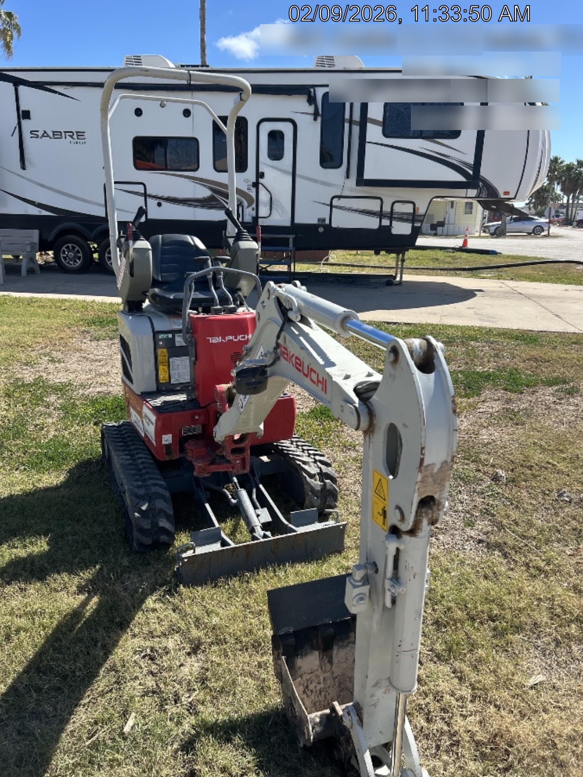 2023 TAKEUCHI TB210R