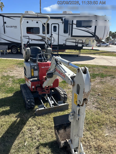 2023 TAKEUCHI TB210R