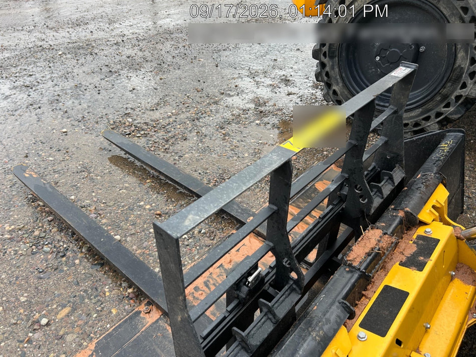 2026 ARROW MATERIAL HANDLING 72" Pallet Forks - Arrow