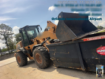 2015 CASE 721F