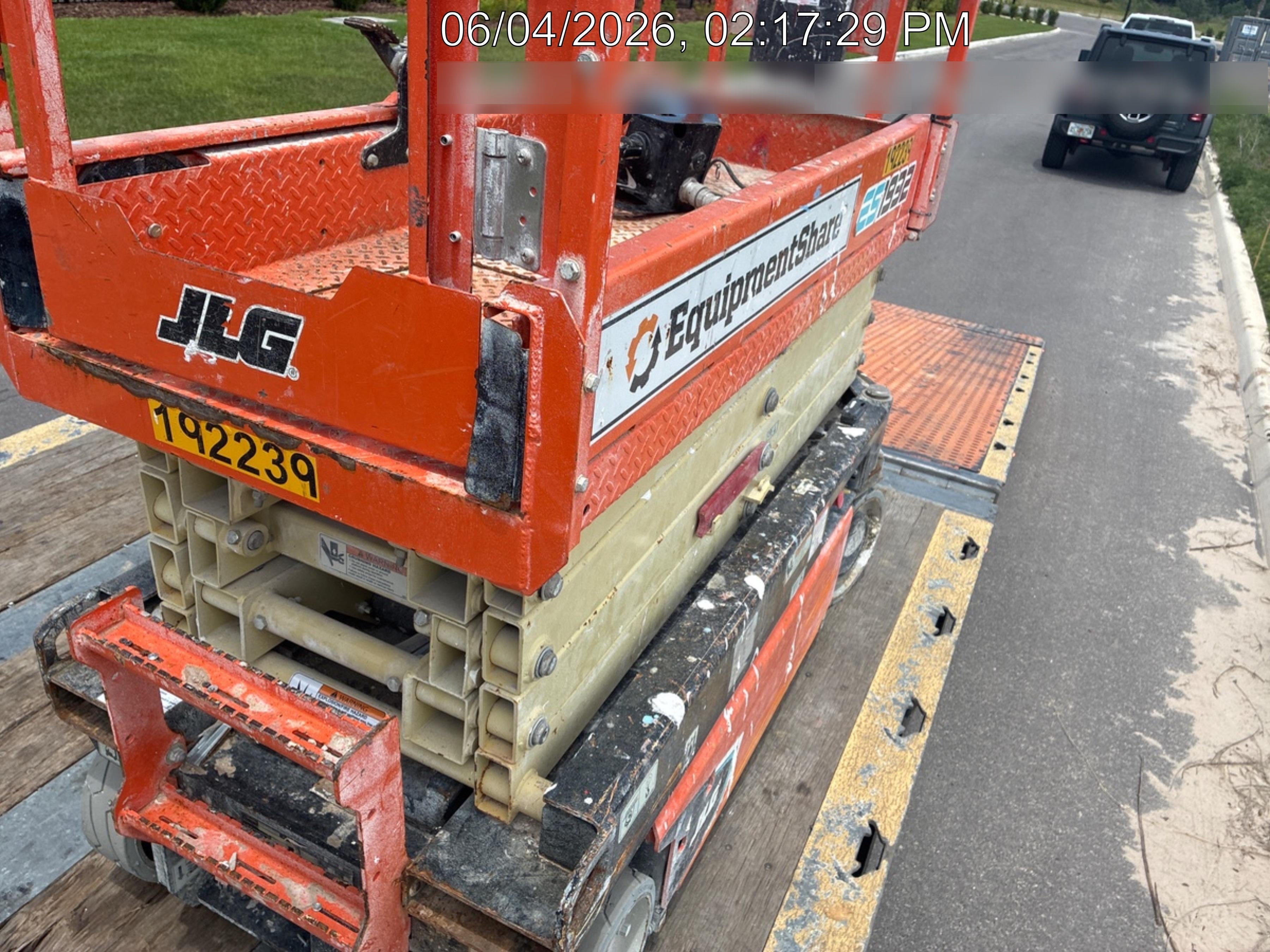 2021 JLG ES1932