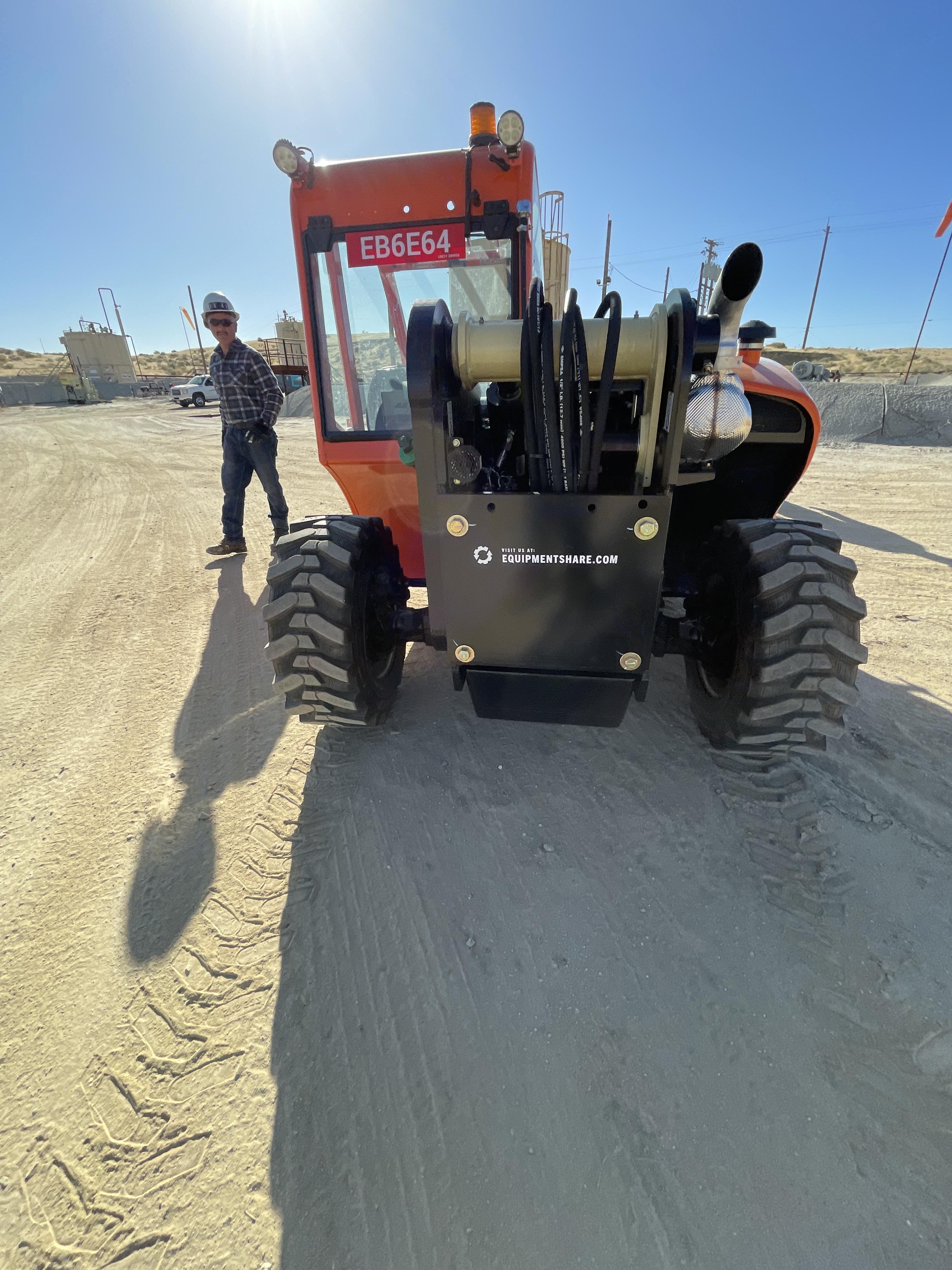 2023 JLG G5-18A