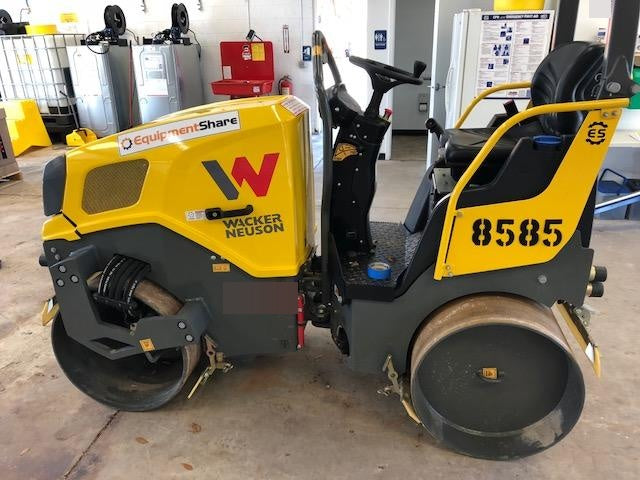 2017 WACKER NEUSON RD18
