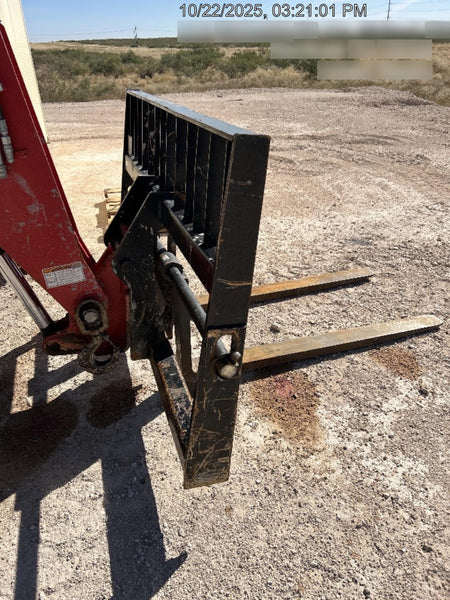 2019 Manitou MTA10055 MTA10055 - 120 HP T4, Canopy, Worklights/Strobe, Beacon, 66" Carriage, 60" Forks, Solid Tires, Lift Hook, Aux Hydraulics
