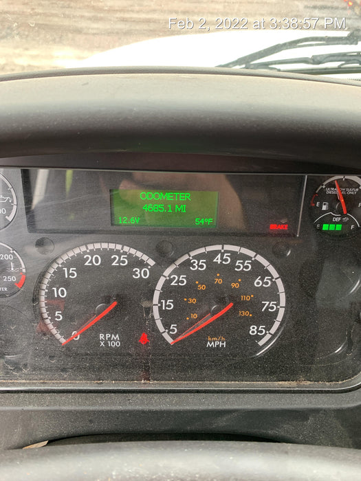 2021 Lincoln Electric Vantage 322 Vantage 322 Ready Pak 3 w/ Decals, ORANGE (includes trailer, cable rack, fender light kit) NO Telematics