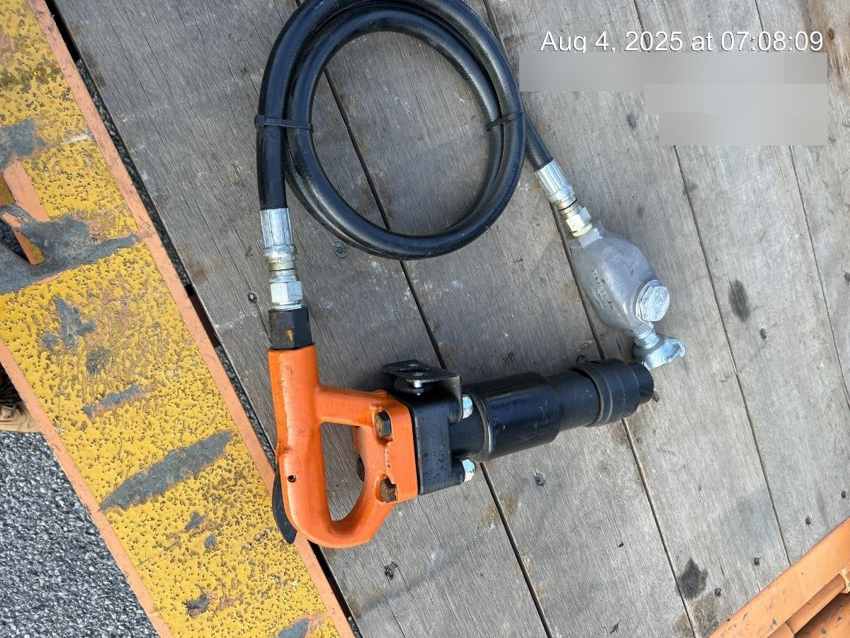 2024 MICHIGAN PNEUMATIC ES-CH3R-TRACKER