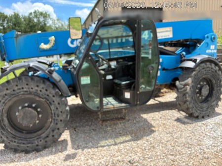 2018 Genie GTH-844 Genie GTH-844 w/Enclosed Cab w/HVAC, Work Lights, Solid Tires, Beacon, 60" Carriage and Forks