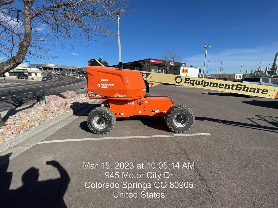 2023 JLG 460SJ