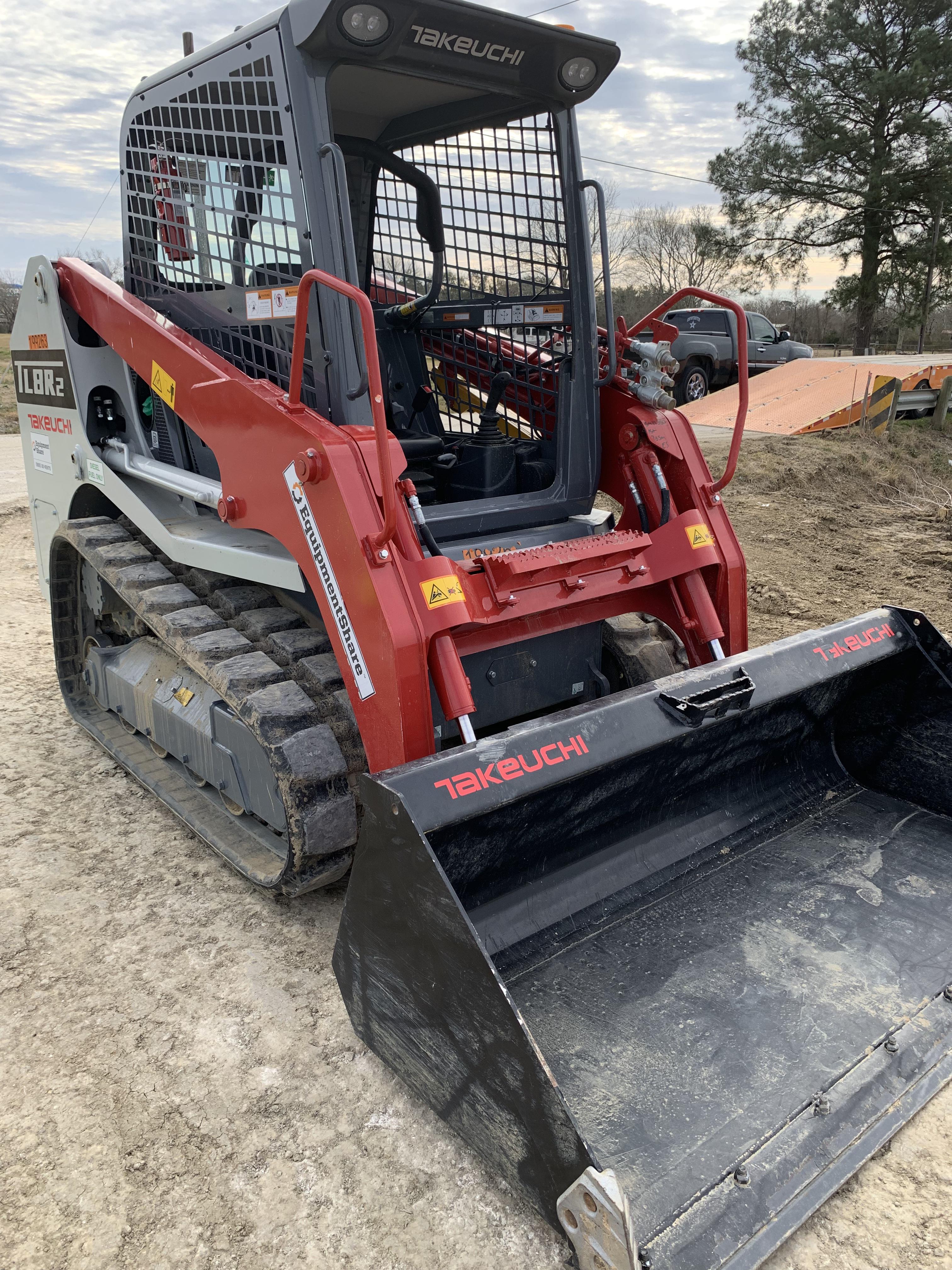 2022 TAKEUCHI TL8R2-R