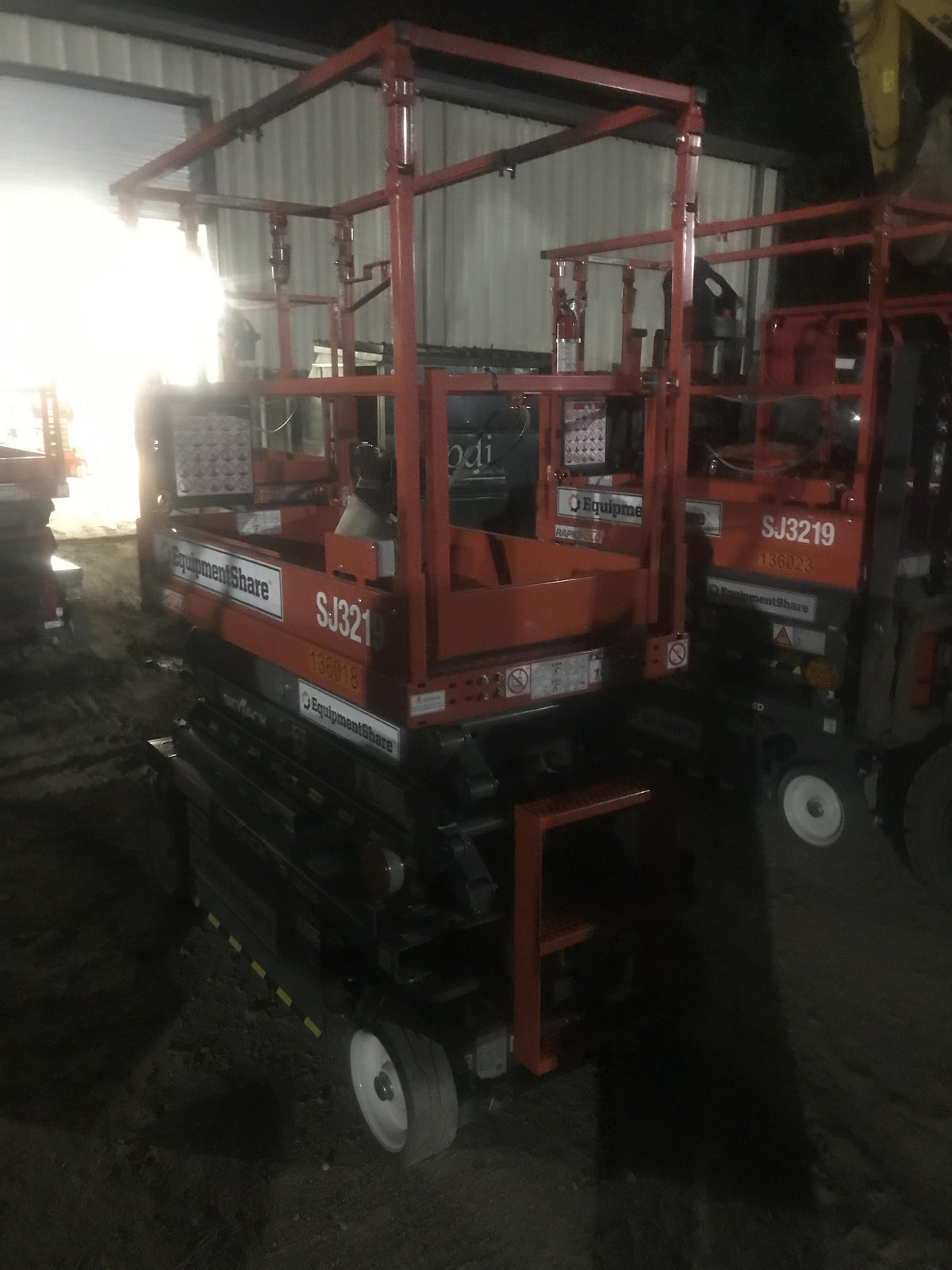 2021 SKYJACK SJ3219