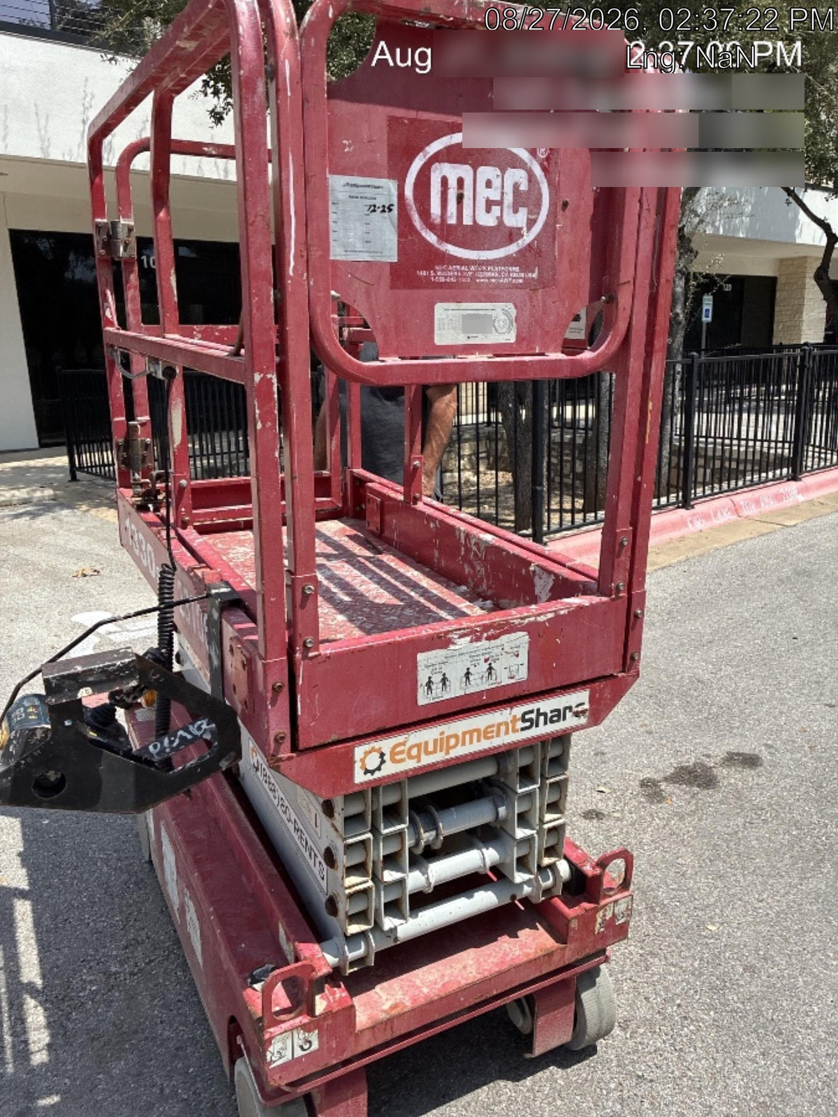 2019 MEC 1330SE MEC 1330SE w/ES Track Hardware, Full Extended 2 Year Warranty