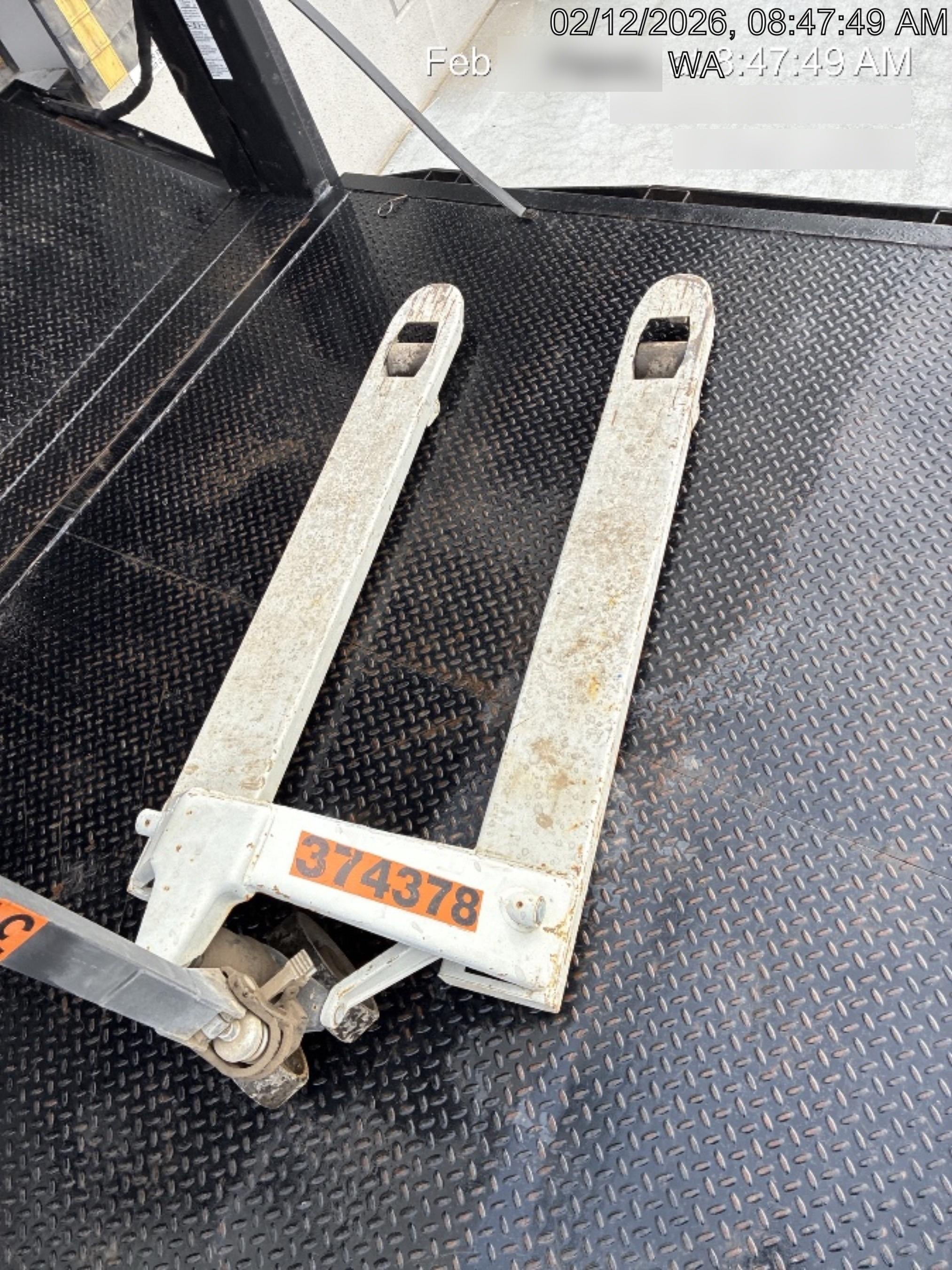 2023 STRONGWAY 4400 lb Pallet Jack