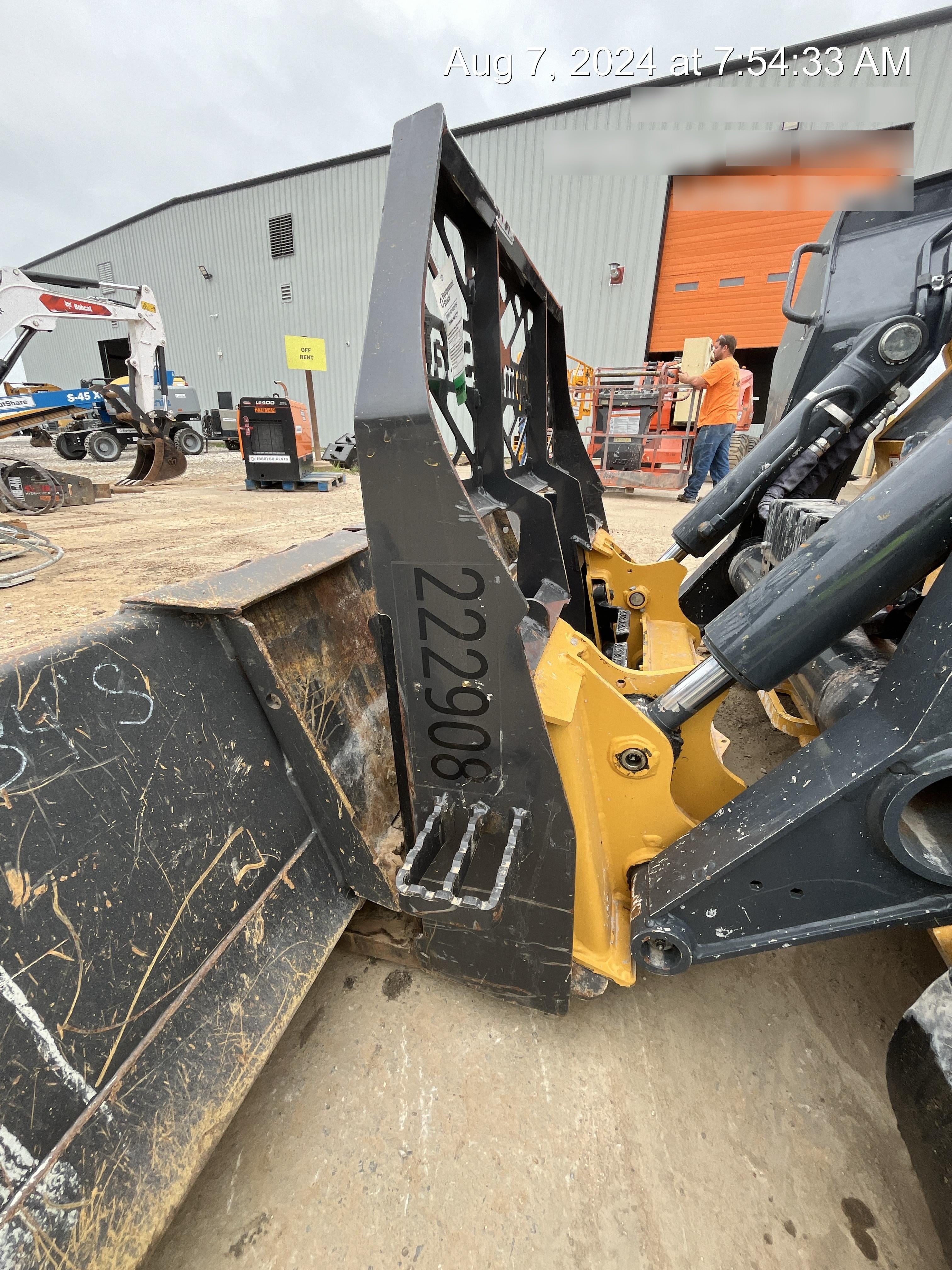 2022 PALADIN 48" Pallet Forks - Paladin