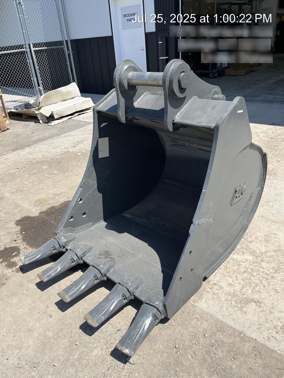 2025 LINK-BELT 42" Bucket - Link-Belt