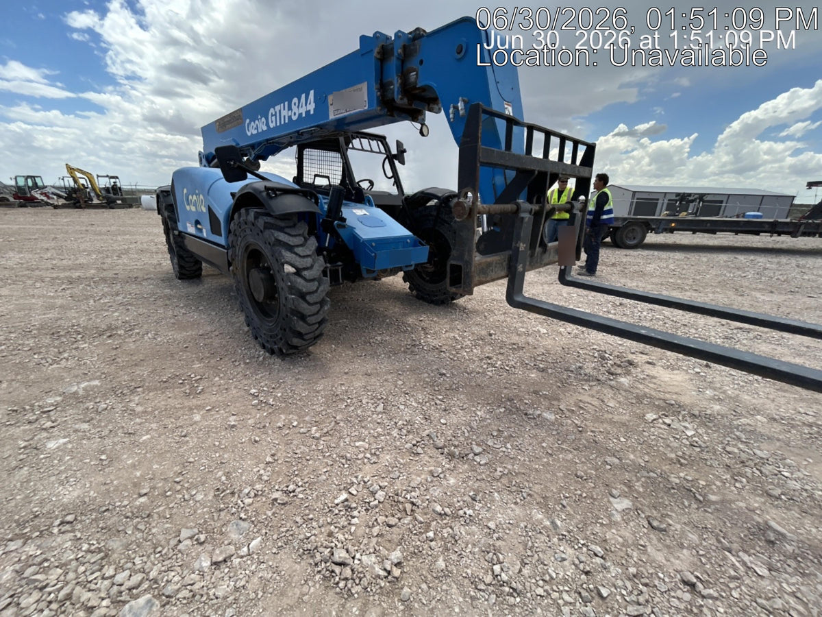 2018 Genie GTH-844 Genie GTH-844 w/Open ROPS, Solid Tires, beacon/work lights, 60" carriage/forks