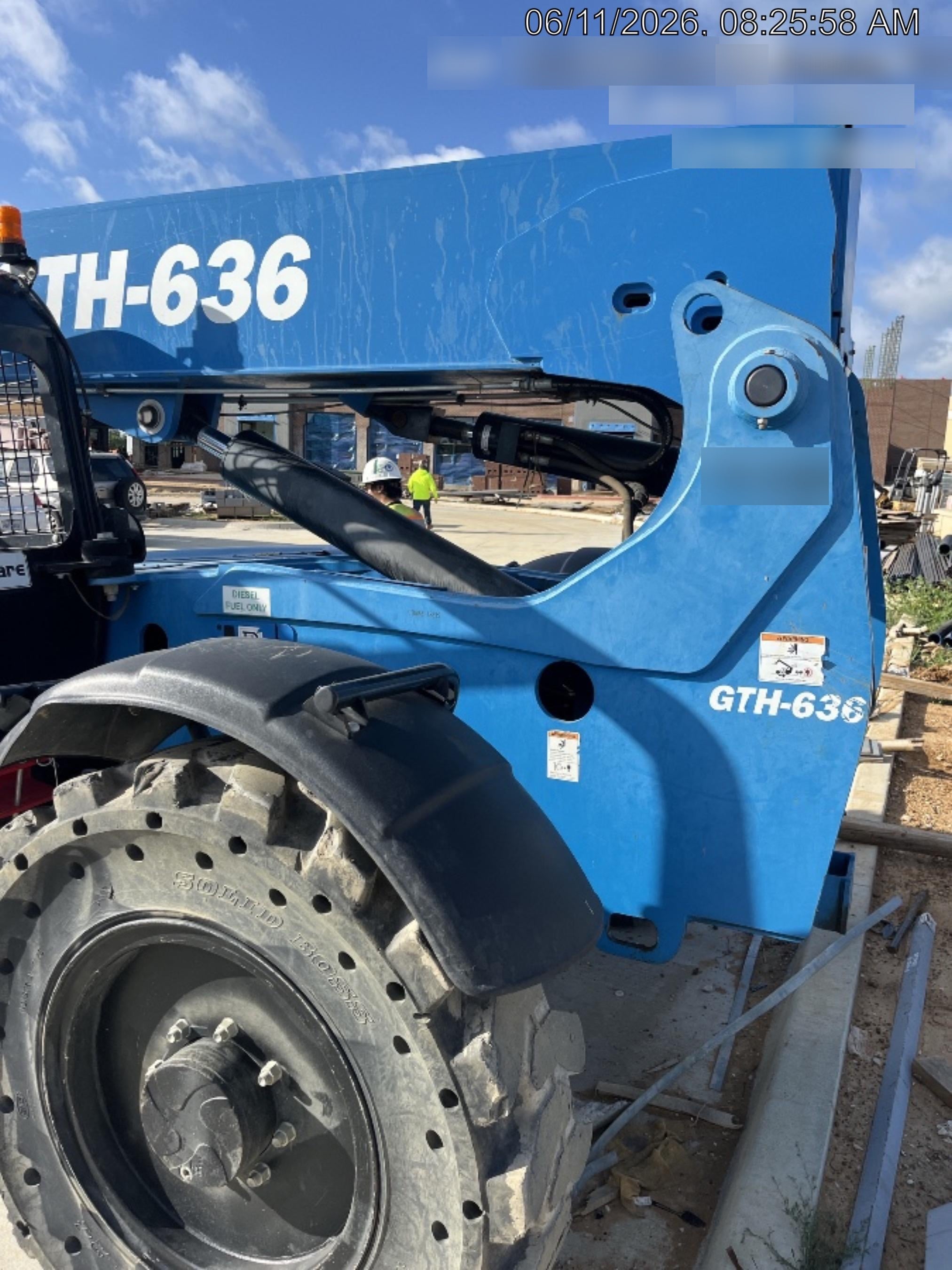 2018 Genie GTH-636 GTH-636 w/Open ROPS, Solid Tires, beacon/work lights, 48" carriage/forks