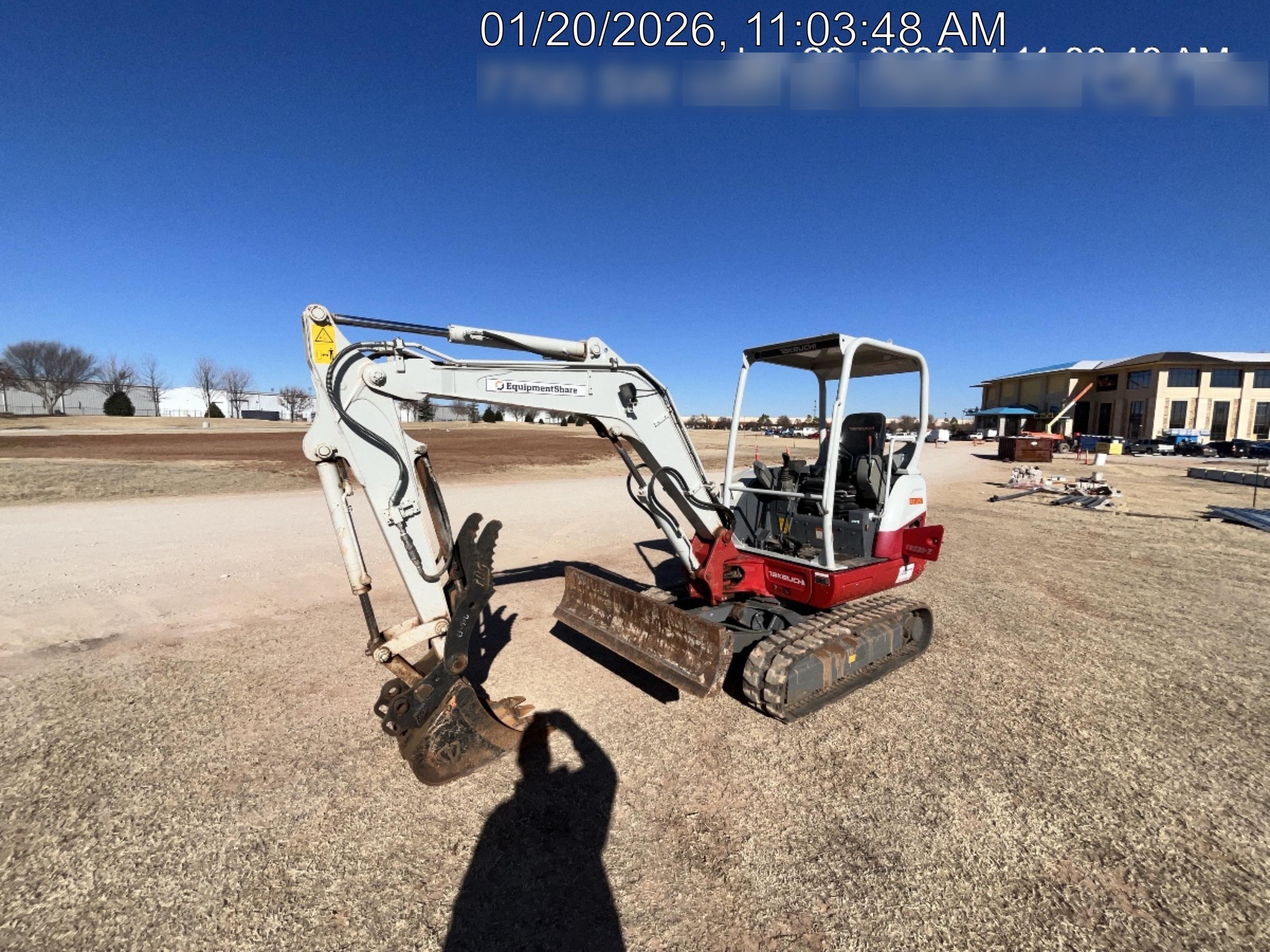 2022 TAKEUCHI TB235-2R