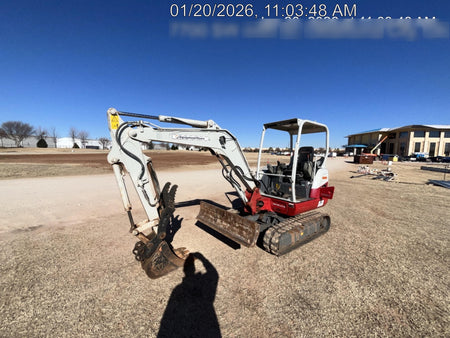 2022 TAKEUCHI TB235-2R