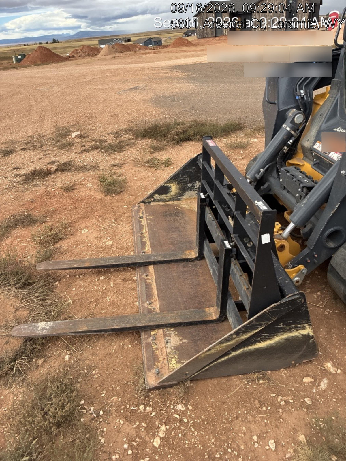 2025 ARROW MATERIAL HANDLING 48" Pallet Forks - Arrow