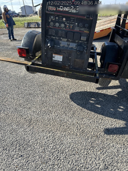 2019 Lincoln Electric Vantage 322 Welder Ready-Pak 3, Two wheel trailer, Fender and Light kit, Cable Rack